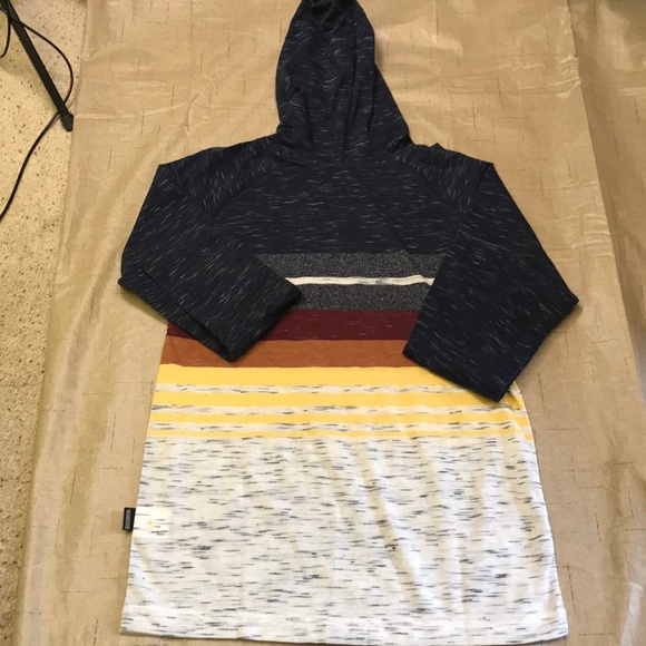 *NWT Hooded Long Sleeve Boy’s Shirt - Picture 2 of 5